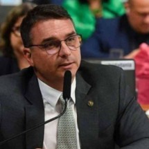 Flávio Bolsonaro: "Lula nunca se importou com o meio ambiente" - Jefferson Rudy/Agência Senado