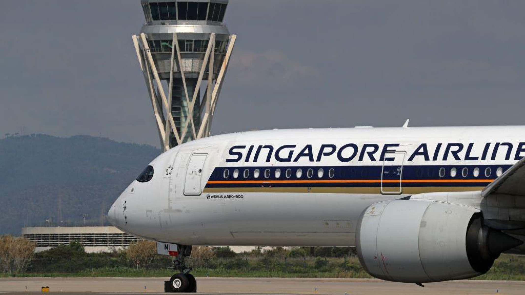 Lesão na coluna e concussão: como estão passageiros feridos em voo com turbulência da Singapore Airlines