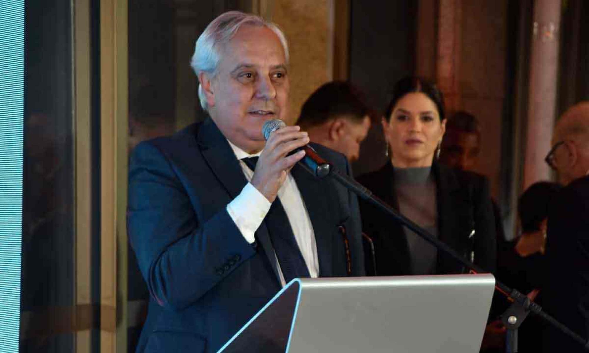  Josemar Gimenez (presidente dos Diários Associados)