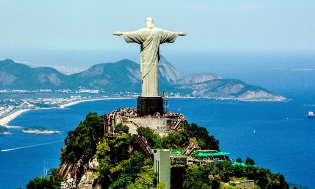 Embora não esteja entre as primeiras colocações, o Brasil quase chegou lá e apareceu no ranking com três atrações: a Pinacoteca de São Paulo (em 48º), o Beto Carrero World (em 37º) e o Cristo Redentor (em 11º). Confira os dez primeiros! -  (crédito: Jose Guertzenstein por Pixabay )