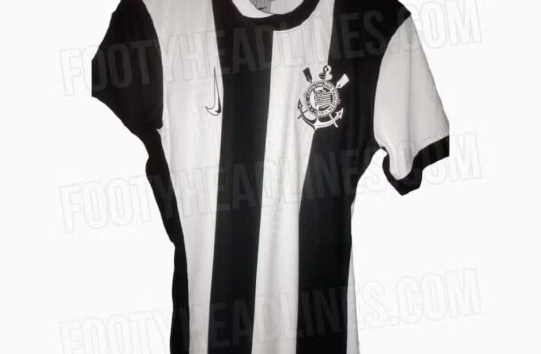 Suposta terceira camisa do Corinthians vaza na internet