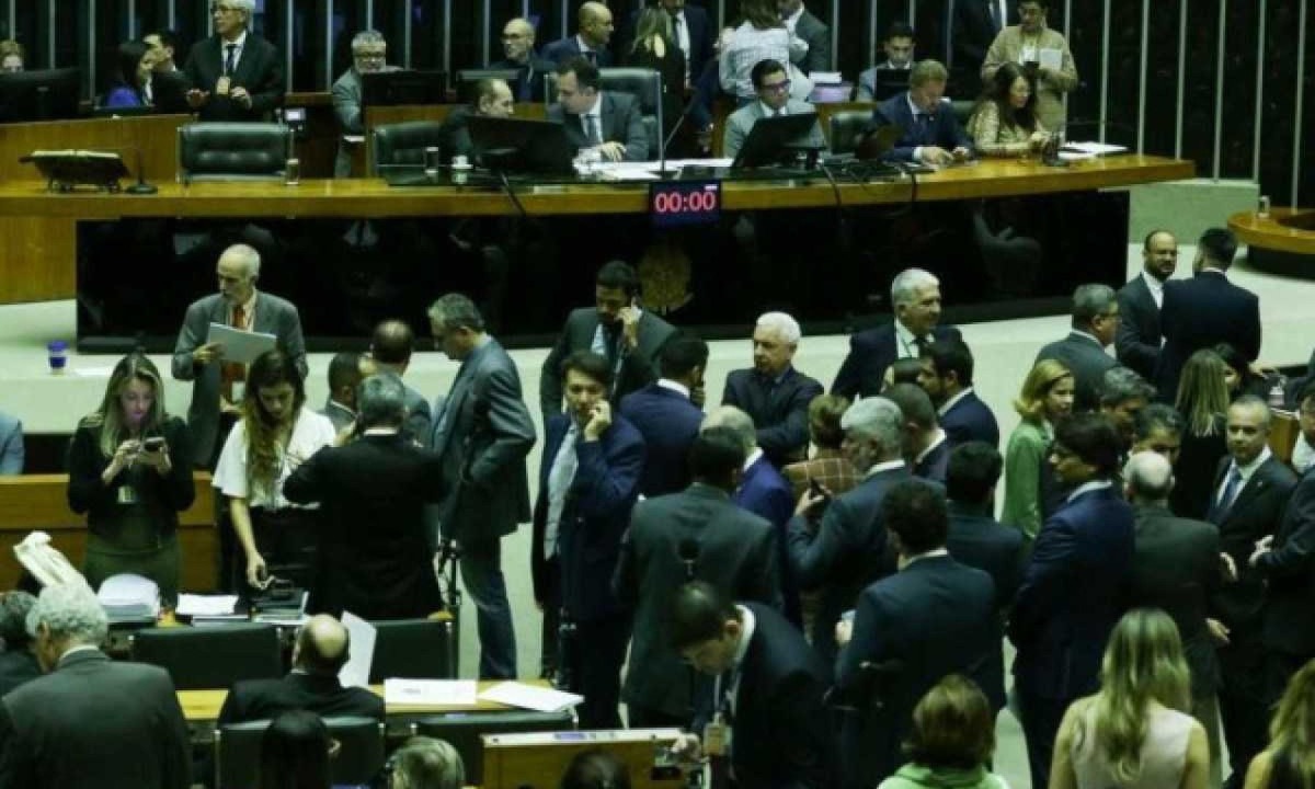 A deliberação do veto não estava prevista na pauta desta terça-feira (28), mas foi incluída após negociação entre as lideranças -  (crédito: Lula Marques/ Agência Brasil)