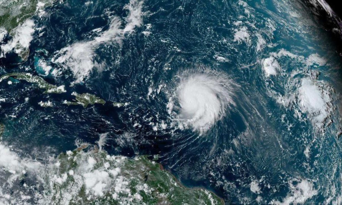 Por que cientistas preveem que próxima temporada de furacões no Atlântico será 'extraordinária' -  (crédito: BBC)