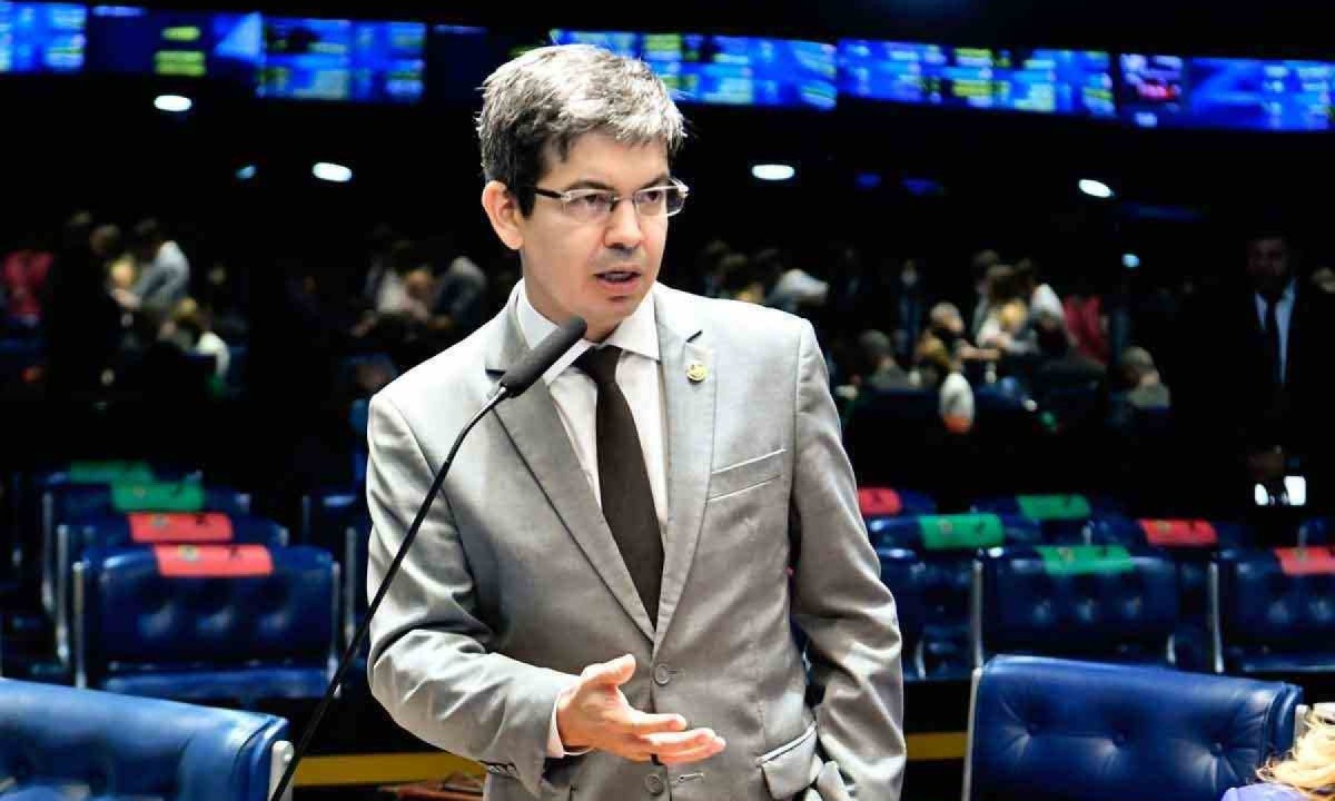 Randolfe Rodrigues jogou a toalha quanto à agenda conservadora do Congresso -  (crédito: VALDEMAR BARRETO/AGÊNCIA SENADO)