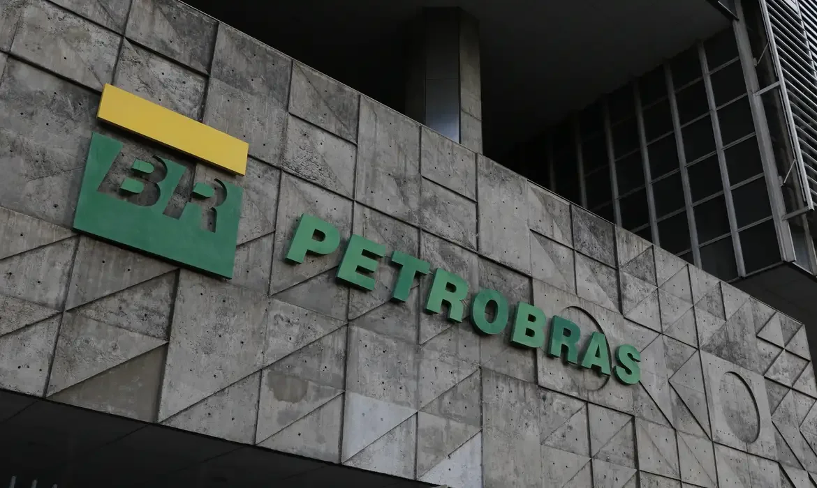 Argentina compra gás natural da Petrobras para conter escassez - EBC - Últimas Notícias