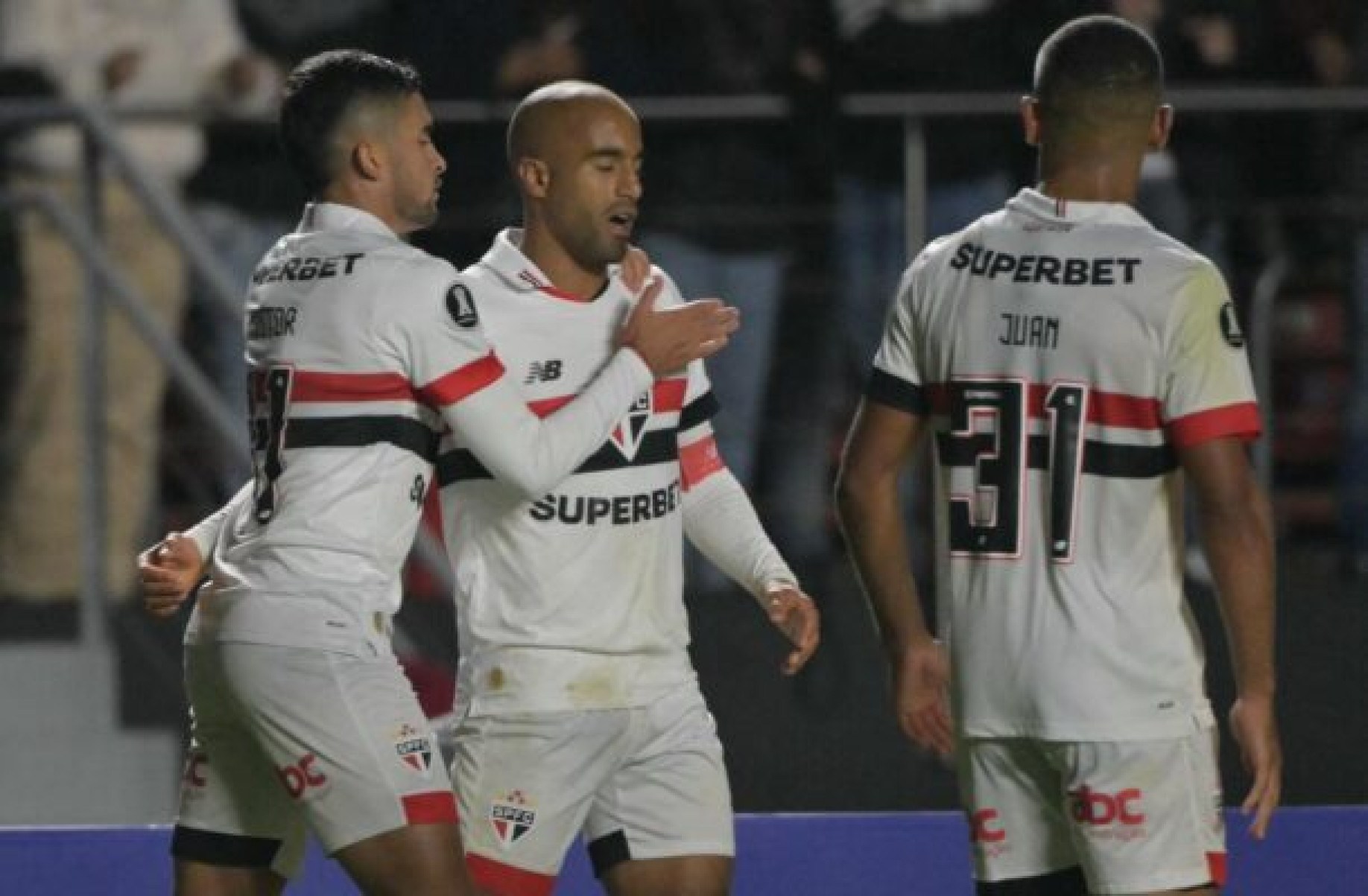 Libertadores: São Paulo tem vitória histórica e termina em 1º no seu grupo