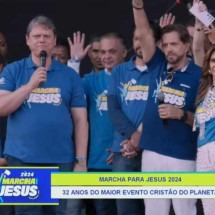 'Tá pregando melhor que muito pastor', diz apóstolo Hernandes a Tarcísio - YouTube/Marcha Para Jesus