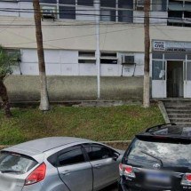 Mulher morre ao levar facada do irmão durante reunião de família em Minas - Google Street View/Reprodução