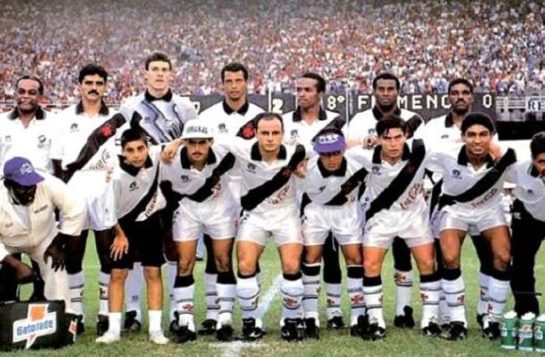 Vasco anuncia exposição com itens históricos do tri do Carioca de 1994