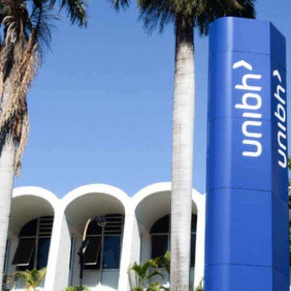 UniBH faz 60 anos e recebe homenagens na Assembleia e na Câmara Municipal