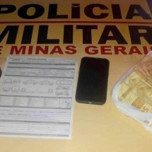 Polícia prende homem com cocaína na cueca e R$ 15,7 mil em dinheiro - PMMG