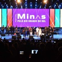 Mineiros fazem ótimo show em prol dos gaúchos, apesar de problemas técnicos - Ramon Lisbos/EM/D.A. Press