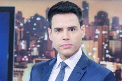Luiz Bacci abandona Cidade Alerta ao vivo ap&oacute;s receber not&iacute;cia de acidente com a fam&iacute;lia -  (crédito: Divulga&ccedil;&atilde;o)