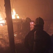 Incêndio de grandes proporções na Grande BH mobiliza 28 militares - Corpo de Bombeiros