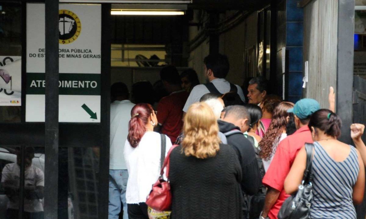 Em Belo Horizonte, o mutirão acontece no 6° andar do prédio n° 431, localizado na Avenida Bias Fortes, no Bairro Lourdes. -  (crédito: Euler Junior/EM/D.A Press. Brasil)