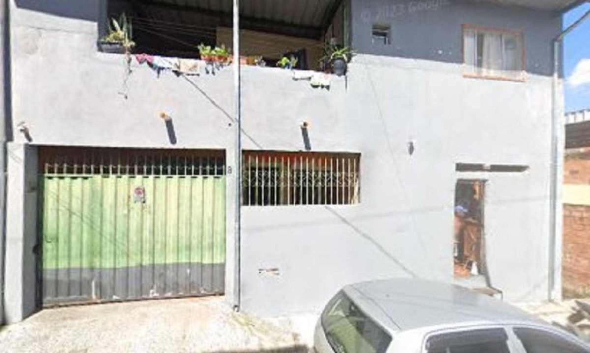 Casa onde foi encontrado o corpo de homem com corte na garganta -  (crédito: Google maps)