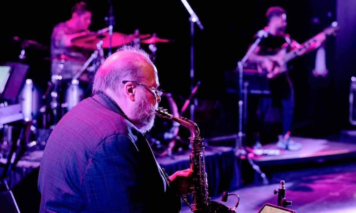 Saxofonista norte-americano Ed Calle é um dos destaques do Jazz Fusion Night, no Cine Theatro Brasil Vallourec -  (crédito: Matías Merino/Divulgação)