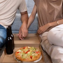Como casais podem cuidar juntos do bem-estar emocional? - Imagem Freepik