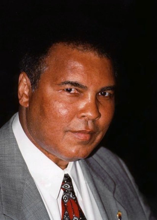 8 anos sem Muhammad Ali: Conheça a maior lenda do boxe mundial