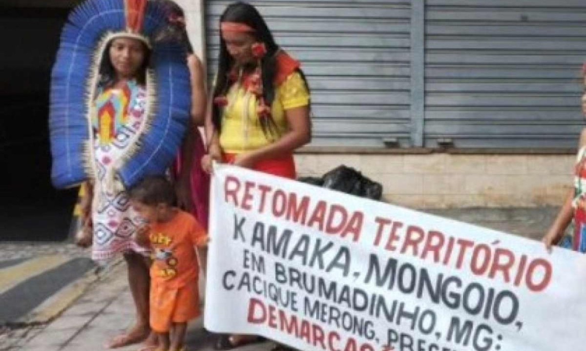 Em ato pela demarcação do território Kamaka Mongóio em Brumadinho, indígenas cobram justiça pela morte do cacique Merong -  (crédito: Reprodução redes sociais)