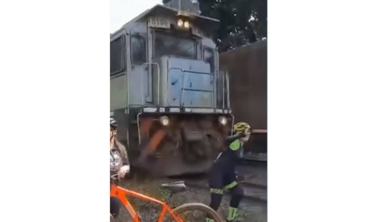 Ciclista atingida por trem:"Às vezes, Deus te leva pelo caminho mais longo" -  (crédito: Rede de Noticias)