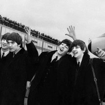 Beatles: atores que interpretarão Paul, John, Ringo e George são escolhidos -  AFP