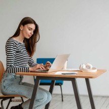 Trabalho remoto: headhunter dá dicas para quem aderiu ao modelo   - Freepik