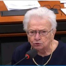 Deputada Luiza Erundina tem alta após quatro dias internada em SP - Reprodução Tv Câmara