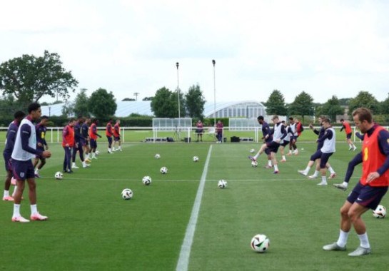 Divulgação / @england