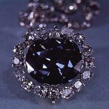 A maldição de Hope: A misteriosa história do diamante azul da Coroa - Wikimedia Commons