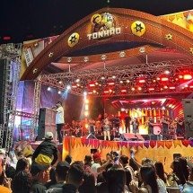 É em Santa Cruz de Cabrália que começa a temporada junina na Bahia: Conheça o Tonhão - Uai Turismo