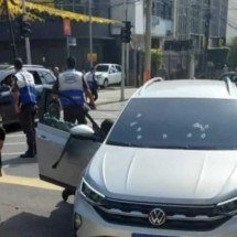 Motorista é executado com cerca de 20 tiros no Rio - reprodução/redes sociais