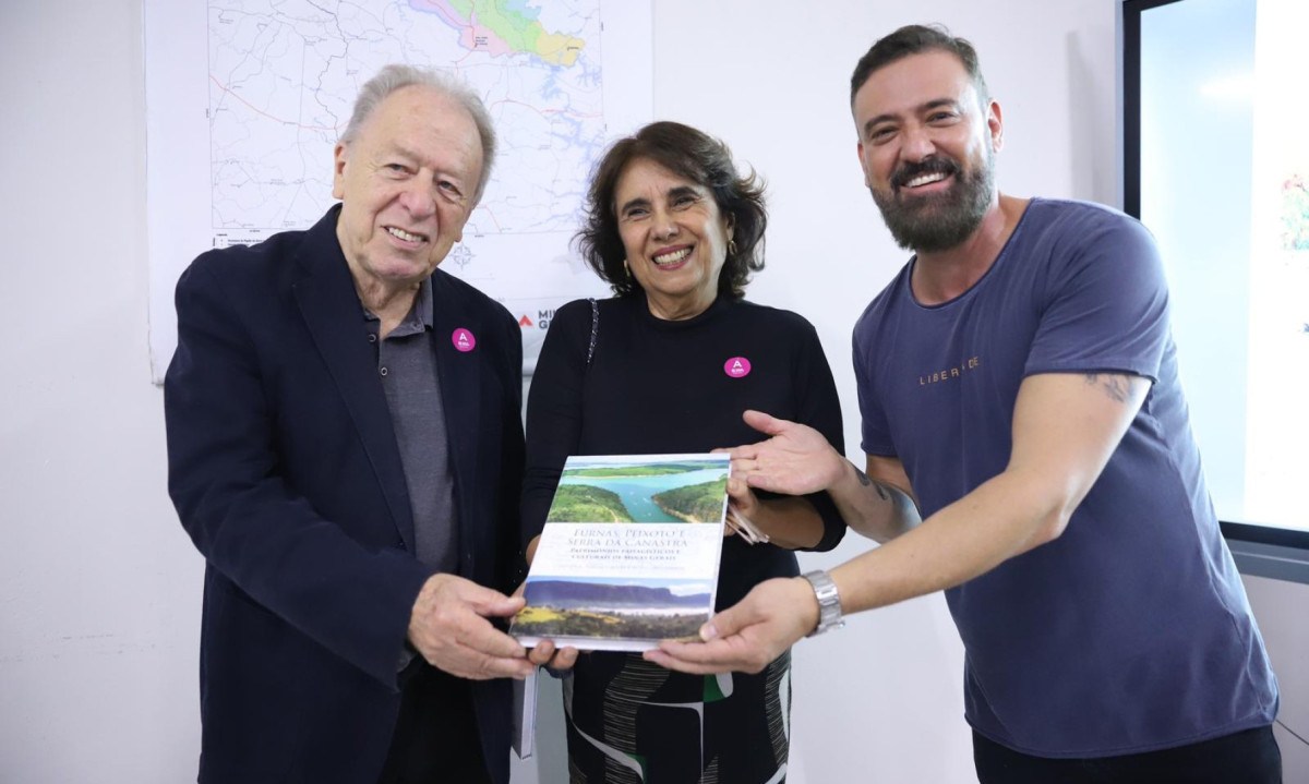 Livro que promove os destinos turísticos do entorno dos lagos de Furnas, Peixoto e da Serra da Canastra é lançado em Capitólio -  (crédito: Uai Turismo)