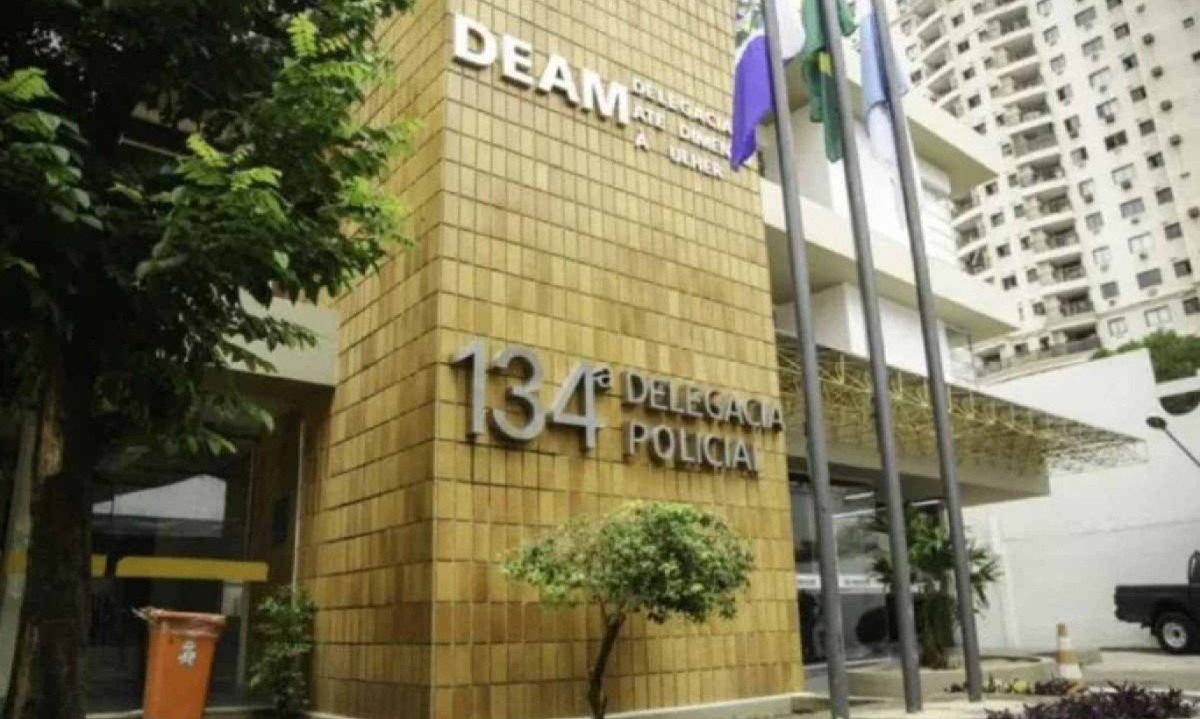 134° Delegacia de Polícia, no Rio de Janeiro -  (crédito: Reprodução/Redes sociais)
