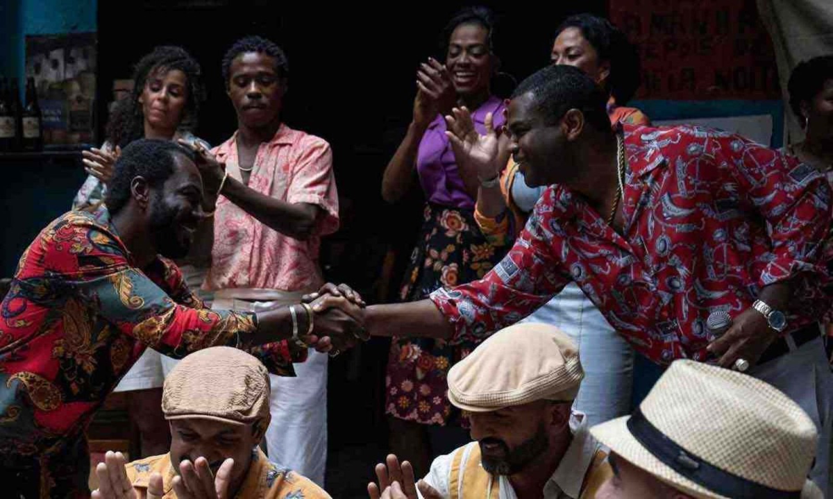 Rodada em favelas do Rio de Janeiro, nova série do globoplay tem 70% do elenco formado por atores negros
 -  (crédito: Globoplay/divulgação)