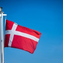 WebStories: Junho marca a introdução da cruz nórdica em bandeira