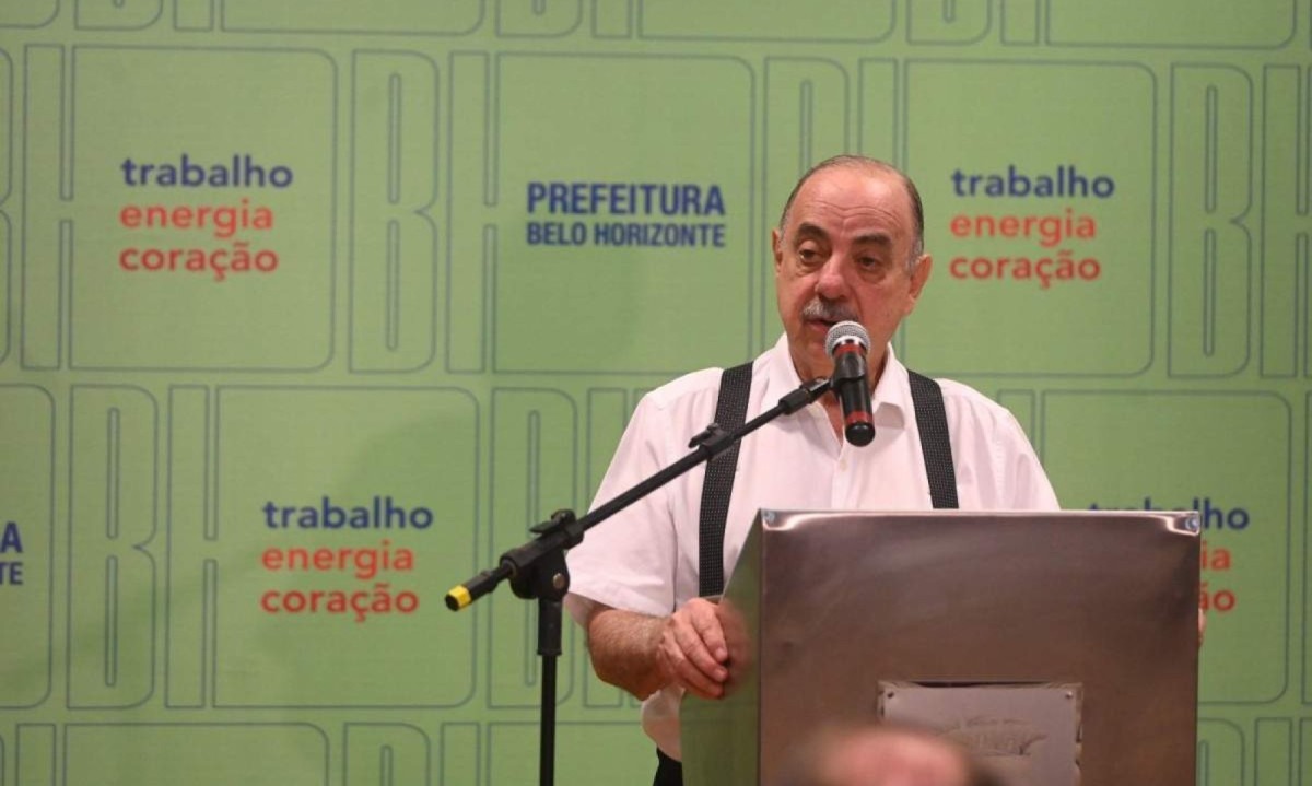 Prefeito Fuad Noman elogiou o presidente Luiz Inácio Lula da Silva em sabatina realizada pela Folha de S.Paulo -  (crédito: Leandro Couri/EM/D.A.Press)