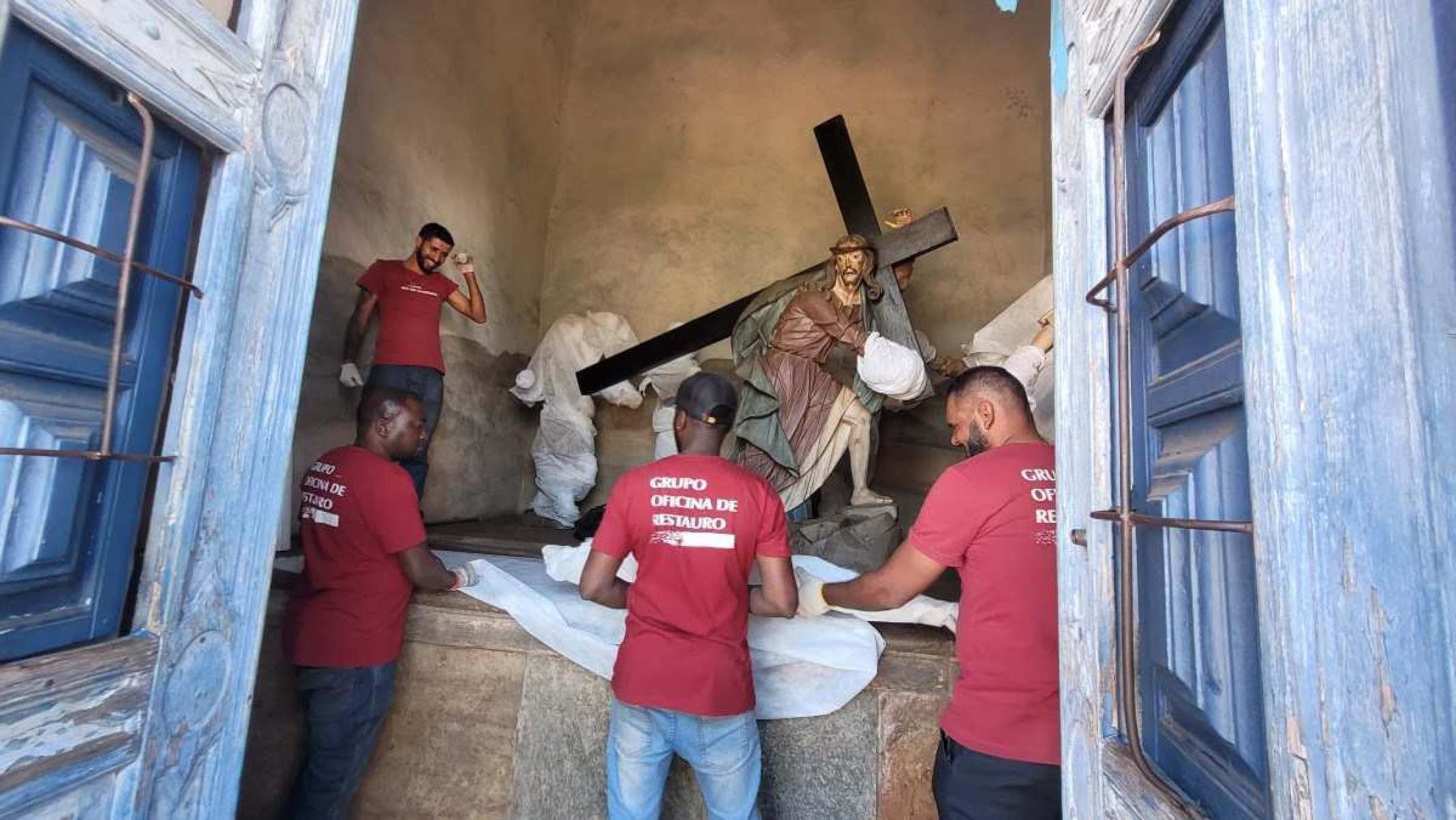 Obras de Aleijadinho retornam à Capela da Santa Ceia, em Congonhas (MG)