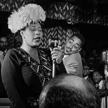 Ella Fitzgerald, Billie Holiday, Sarah Vaughan… As grandes vozes do jazz - - Domínio Público/Wikimédia Commons