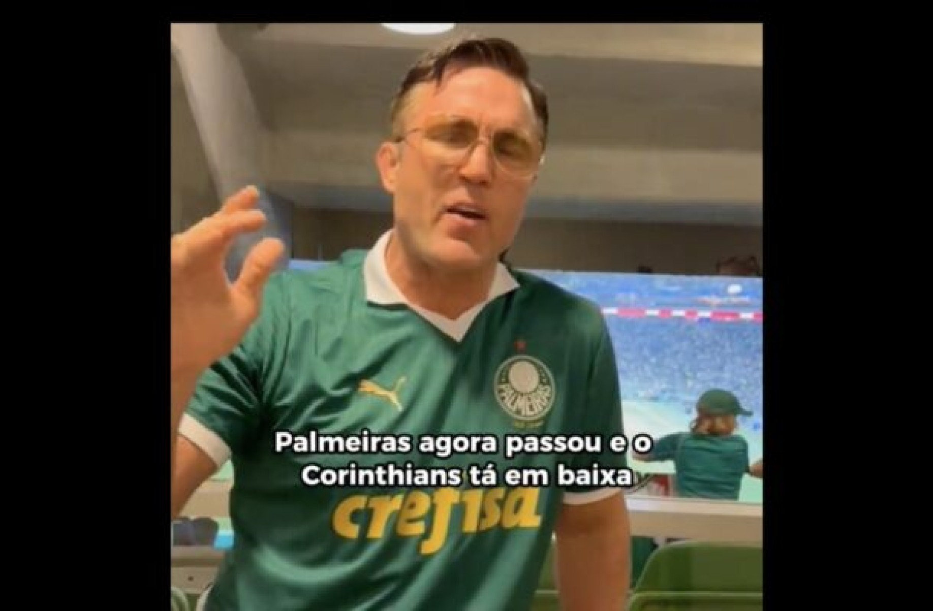 Chael Sonnen causa em terras brasileiras e provoca Casimiro após derrota do Vasco para o Palmeiras