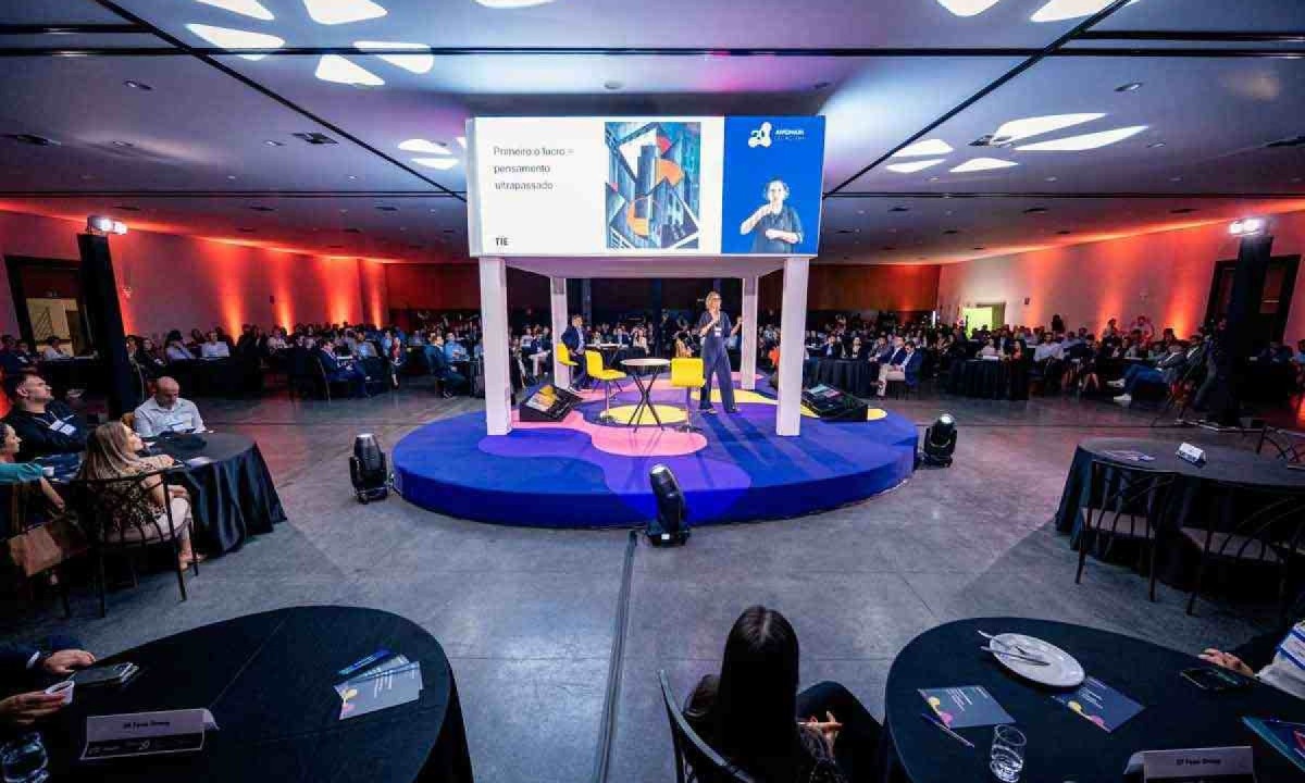  Mais de 400 empresários e executivos participaram do 20º CEO Forum, da Amcham MG em Belo Horizonte -  (crédito: Amcham MG/Divulgação)