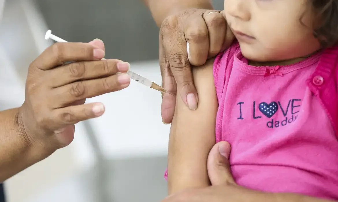 Campanha Nacional de Multivacinação começa nesta segunda-feira (3/8)