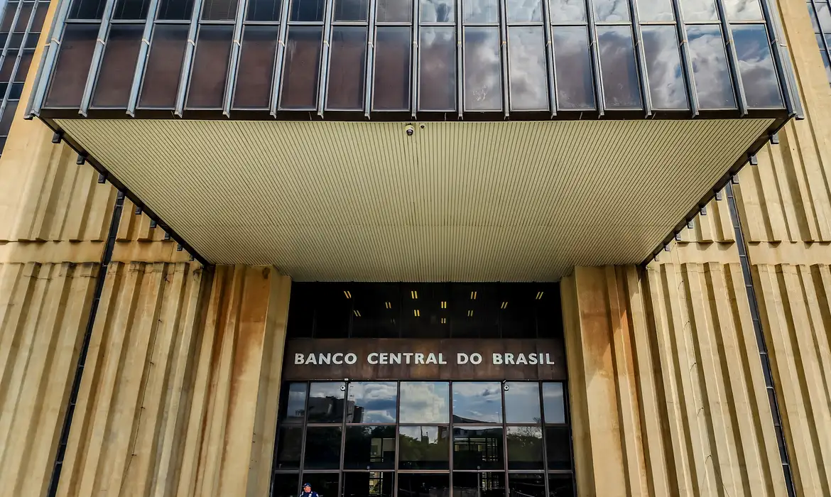 Mercado financeiro espera por manutenção da taxa de juros nesta semana -  (crédito: EBC)