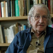 Noam Chomsky recebe alta em hospital de SP; filósofo sofreu AVC - Curta!/Divulgação