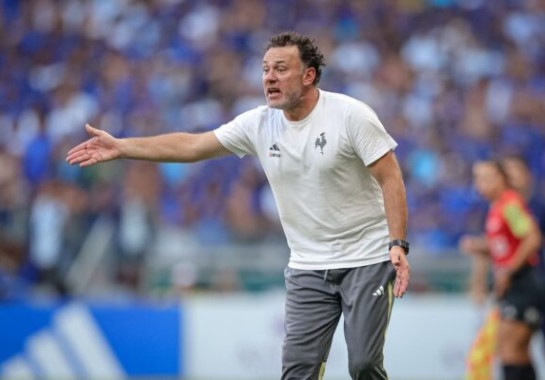 Milito perdeu a primeira com o Galo no Brasileirão