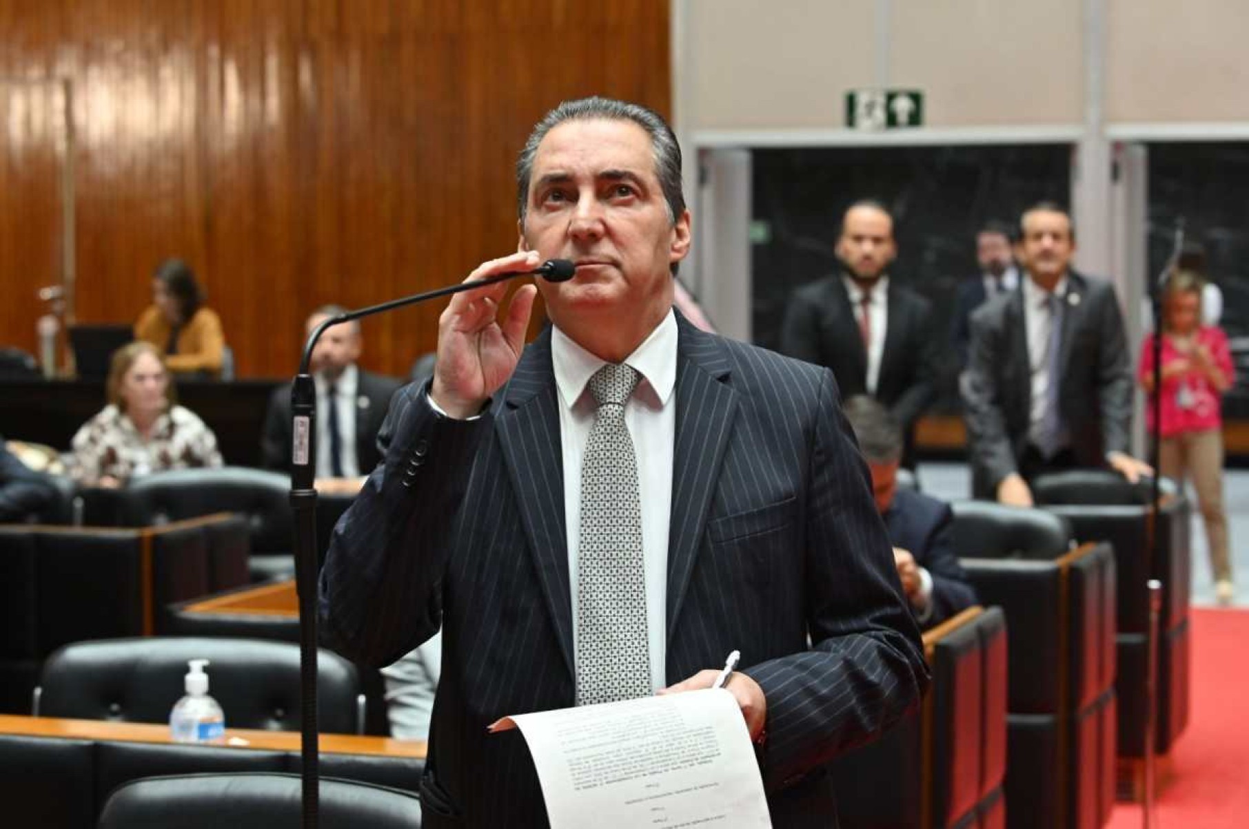 Governo Zema presta solidariedade a João Magalhães: 'Homem íntegro'