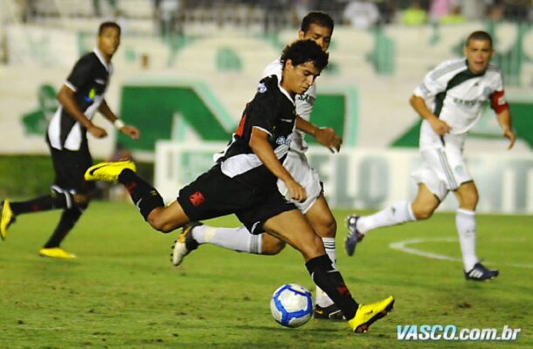 Pedrinho revela proposta do Vasco por Coutinho