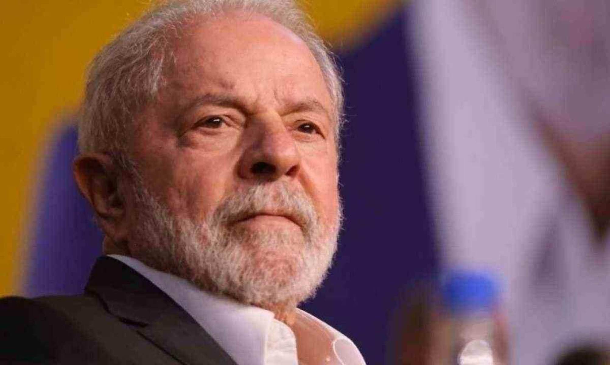 Lula diz que artista não deve ensinar 'putaria'