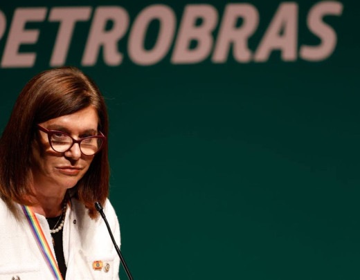 Em posse, Magda diz que petróleo vai financiar transição energética -  (crédito: EBC)