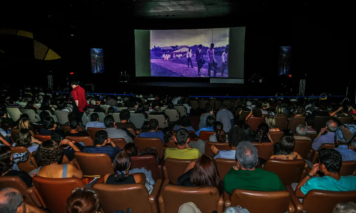 Governo anunciará medidas para o setor audiovisual brasileiro -  (crédito: EBC)